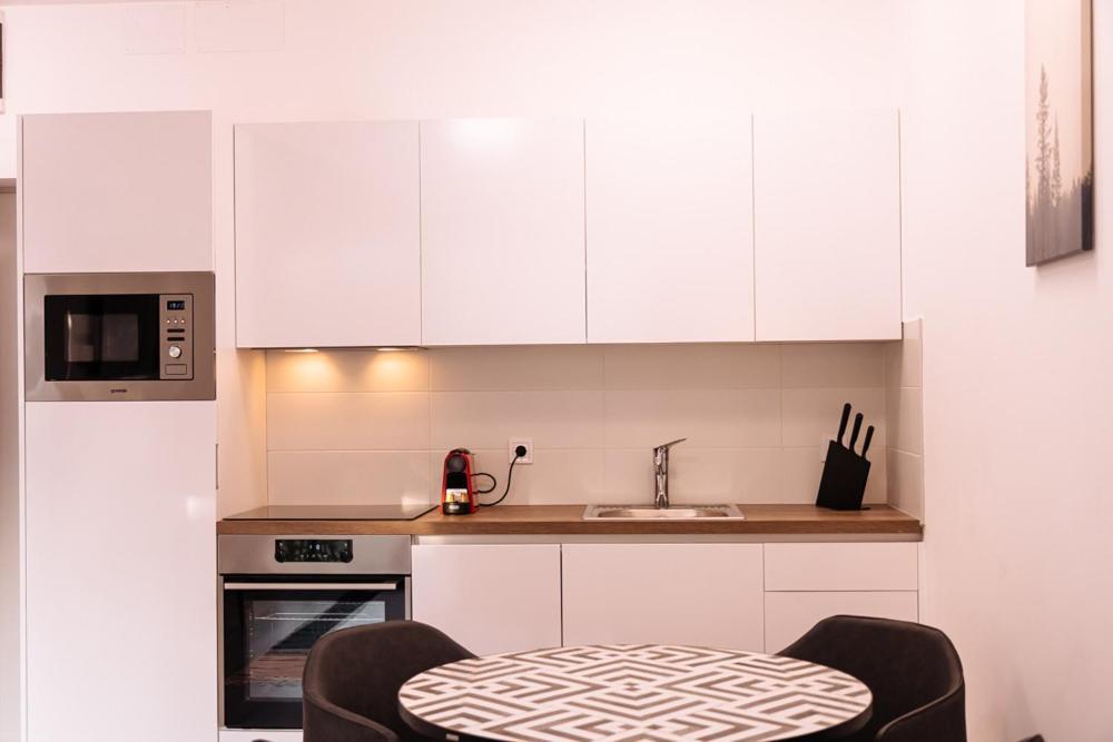 B 204, Apartments In The Heart Of Budapest Esterno foto